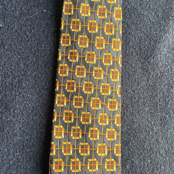 100% Silk Neck Tie - Picture 2 of 6